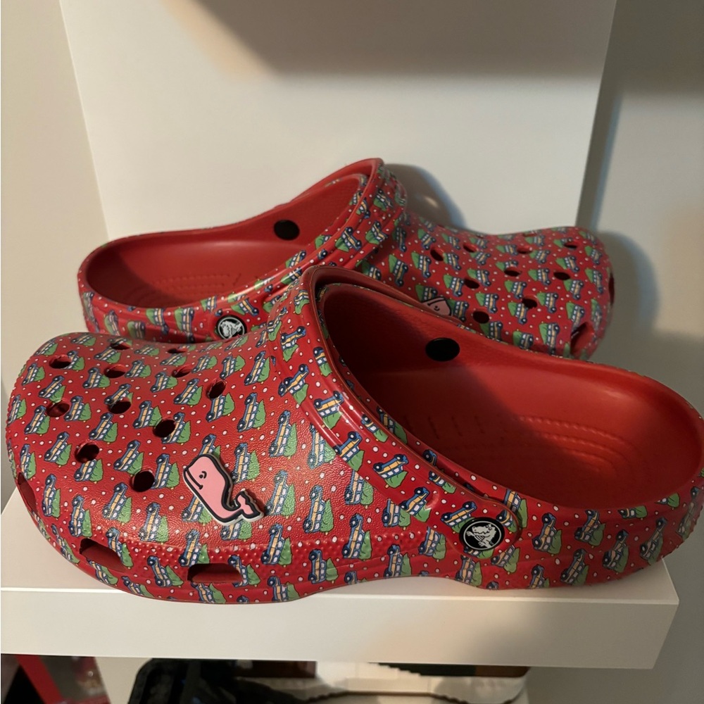 Vineyard Vines Christmas Themed Crocs